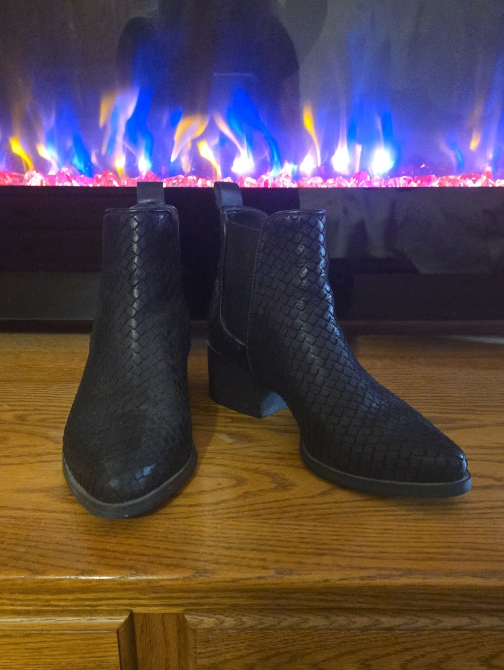 Browns Couture-Woven Texture Black Chelsea Ankle Boots - Women's